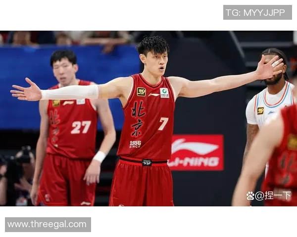 北京篮球队实力解析：从战术到球员全面剖析球队竞争力与未来发展