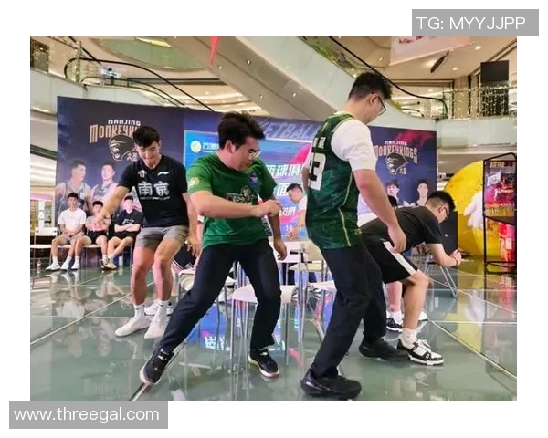 南京篮球队状态飙升创历史新高引发球迷热议与期待