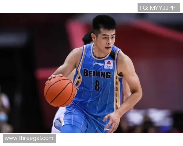 武汉篮球队在全国锦标赛中以74分稳居积分榜首位,展现强劲实力 武汉篮球队在全国锦标赛中以74分稳居积分榜首位,展现强劲实力