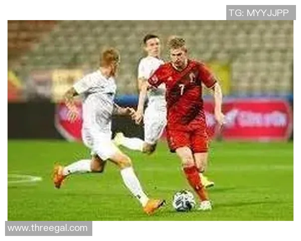 德累斯顿与马格得堡的激烈对决揭示足球战术与球队实力的较量