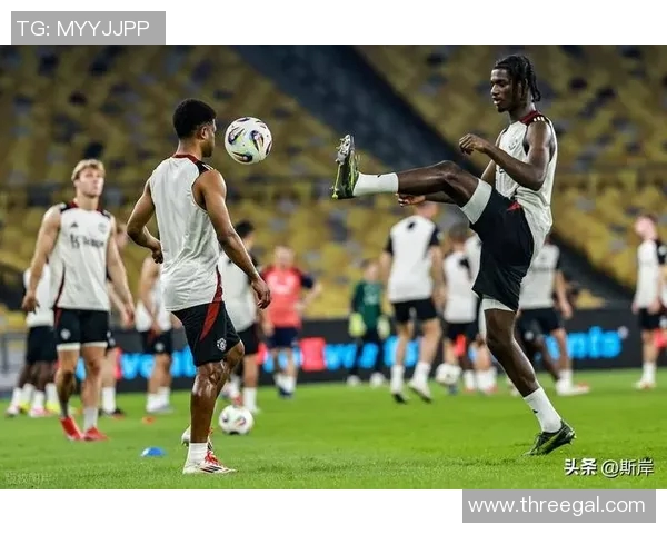 曼联与伯恩利精彩对决录播回顾分析及赛后精彩瞬间分享