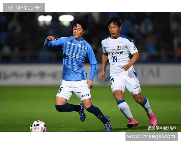 爱媛FC与福冈黄蜂激战正酣谁能在这场对决中笑到最后