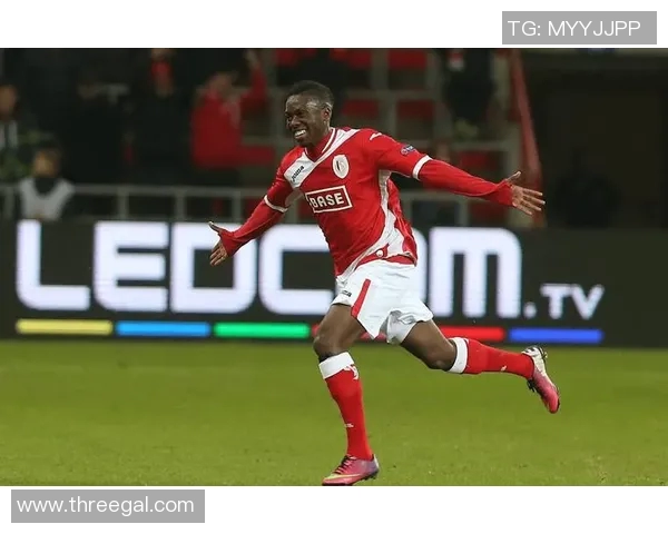 北雪平与埃尔夫激战正酣比分悬念引人关注