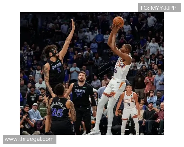 东契奇狂砍73分刷新现役得分纪录带领独行侠终结太阳11连胜之路