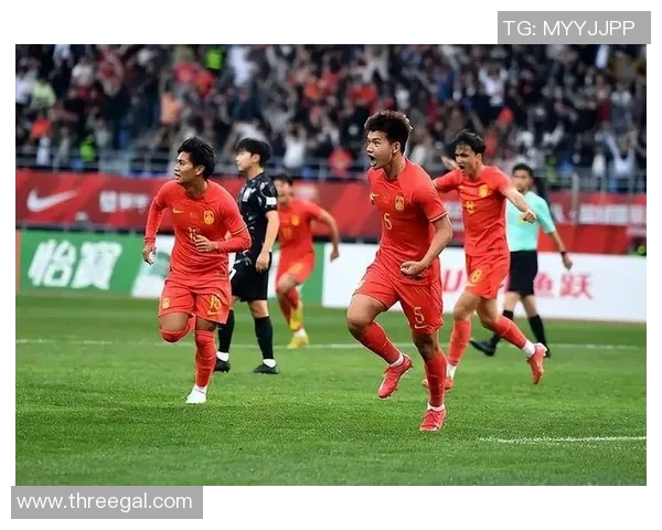 中国与乌兹别克足球对决分析及赛后评论探讨 中国与乌兹别克足球对决分析及赛后评论探讨