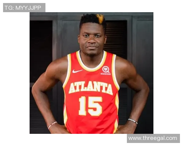 克林特卡佩拉：从新秀到明星中锋的成长之路与篮球梦想