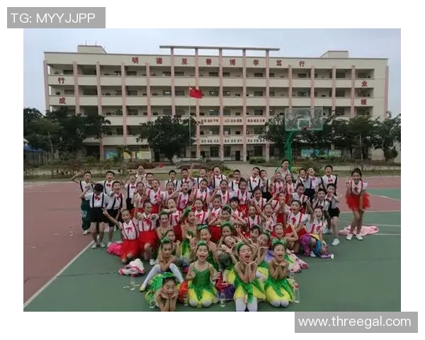 李禄的传奇人生:从平凡书生到历史舞台的璀璨明星 李禄的传奇人生:从平凡书生到历史舞台的璀璨明星