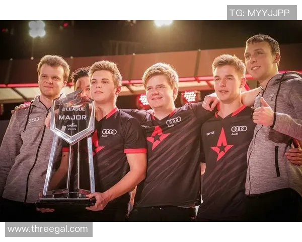 最新CSGO战术排名前十分析LNG战队表现抢眼引领潮流