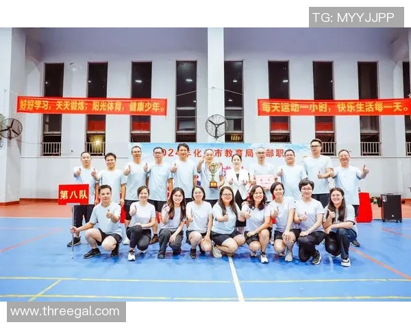 深圳排球队的团队协作表现分析与提升策略探讨