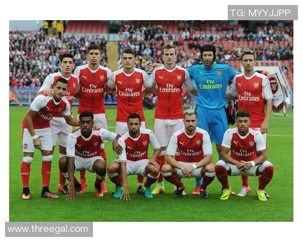 瓦伦西亚与阿森纳的对决将揭示欧洲足球的激烈竞争与精彩瞬间