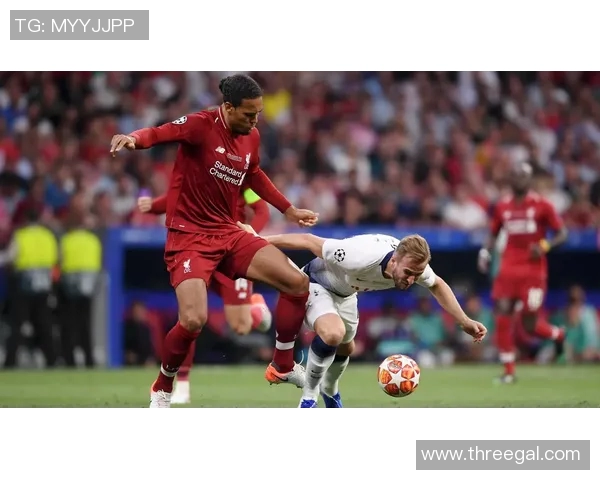 范戴克的坚韧之路：从默默无闻到足球世界的顶尖后卫