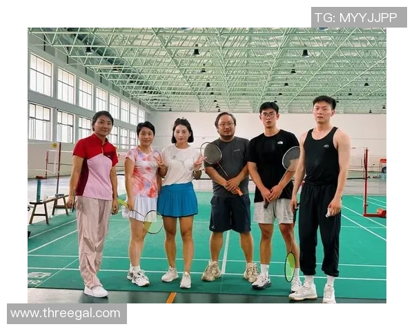 上海羽毛球队个人能力提升的热议与未来发展探讨